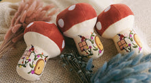 Load image into Gallery viewer, Mushroom House