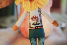 Load image into Gallery viewer, Harry the Lion